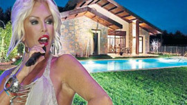 Ajda Pekkan 2,5 milyon euroya villa aldı