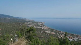 Herkes bu köye yerleşiyor