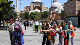 İstanbul'a bu yıl kaç turist geldi?