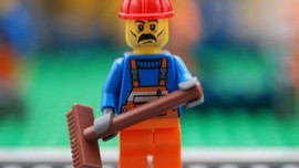 Lego küçülmeye gidiyor