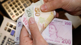 Milyonlarca emekliye 355 TL intibak