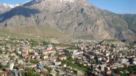 Hakkari'de kiralar İstanbul'a yarışıyor