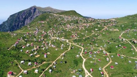 Yaylanın tamamı kaçak yapı çıktı!