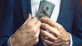 Brunson gitti hesaplarda dolar birikti