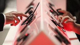 Kredi kartı taksit düzenlemesi yürürlükte: Artık cep telefonları...