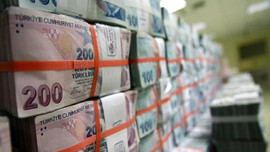 Hazine 1.5 milyar lira borçlandı