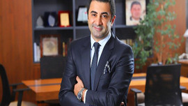 "Yatırımlarını sürdüren kazanacak"