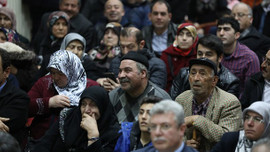 Dar gelirli vatandaş ev sahibi oluyor