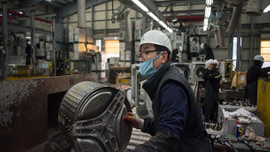 Güney Kore'de 'insanlık dışı' çalışma süresi kısaltıldı