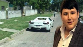 Ferrari ve yat aldı... İşte malikânesi