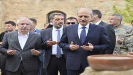 Bakan Kurtulmuş Mardin Kalesi'ni gezdi