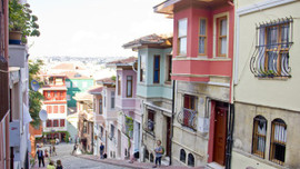 Tarihi Balat evlerine ilgi arttı