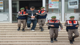 GÜNCELLEME 2 - Eski savcı Yunanistan'a kaçarken...