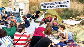 Pana Yapı mağdurları çadır kurdu!