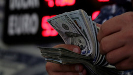 Dolar, haftaya hızlı başladı