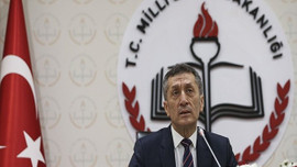 Milli Eğitim Bakanı Selçuk, ilk icraatını açıkladı