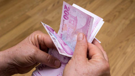 Emeklilere maaş farkı perşembe ödenecek