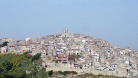 İtalya'da 1 euroya satılık ev!