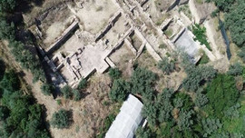 Antik kent üzerinde AVM çalışması