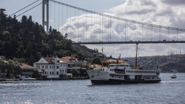 İstanbul Boğazı’nda satılık 60 yalı