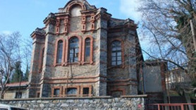 Kadir Has, Yeniköy'de kolej için tarihi binayı kiraladı 