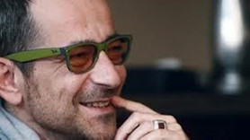 Feridun Düzağaç, 9 Oda Otel içerisinde antikacı dükkanı açtı!