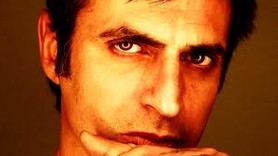 Teoman 300 bin euroya Karaköy’de dükkan satın aldı!