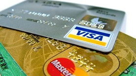 4 bankacı dolandırıcılara 5 milyon kart bilgisi sattı