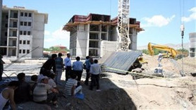 Erzincan'da TOKİ inşaatında vinç halatı koptu!