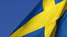 İsveç faiz indirdi