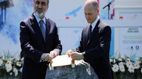 Mersin'de olaylı temel atma töreni