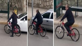 Makam aracı yerine bisiklet kullanan başkan