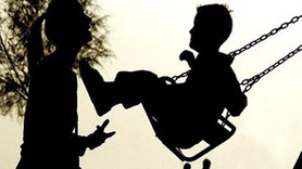 Çalışan anneler dikkat! Bakıcı ödeneği başvuruları başladı