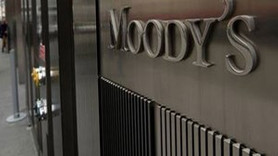 Moody's notunu kırdı!