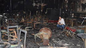 Çılgın Sedat'ın mekanı kül oldu