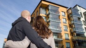 Dolar yükseliyor vatandaş ev almaktan kaçıyor