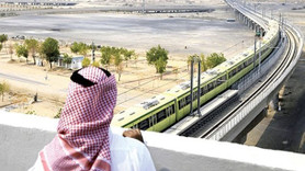 Suudi Arabistan'da küresel şok! Milyar dolarlık projeler iptal!