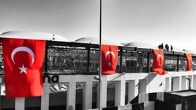 Vodafone Arena Türk bayraklarıyla donatıldı!