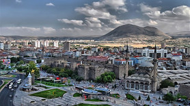 4.1 milyon TL'ye satılık konut ticaret arsası!