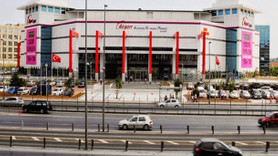 Airport AVM'de ortak şoku! Mallarına el kondu