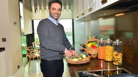 Ünlü Şef Arda Türkmen Büyükyalı mutfağında!