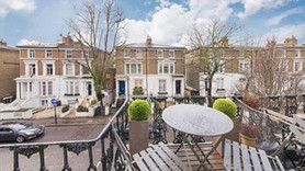 Sex Pıstols üyesi evini satışa çıkardı