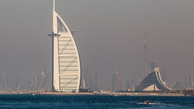 Dubai'nin 7 yıldızlı 'yelken oteli' görenleri büyülüyor
