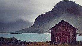 Norveç'in seyrine doyum olmayan terkedilmiş evleri!