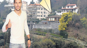 Galatasaraylı futbolcu Lukas Podolski iki katlı villaya aylık 72 bin TL ödüyor
