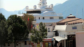 Dubai Şeyhi dev yatından inmeden 700 bin TL harcadı!