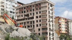 Gaziosmanpaşa'da kentsel dönüşüm devam ediyor! 11 katlı bina yıkıldı