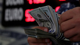 Dolar/TL haftaya sınırlı yükselişle başladı