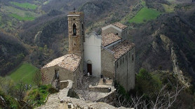 Hayaletli kale kiracısını arıyor!