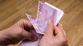 Emeklilere maaş farkı perşembe ödenecek